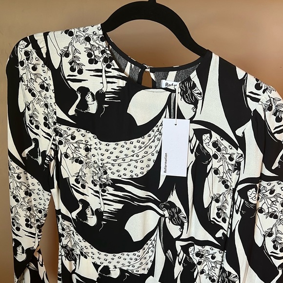 Reformation Celeste Midi Dress in Persephone Sz 2 - Picture 2 of 4